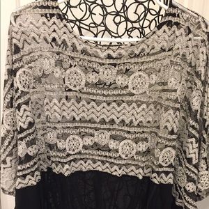 Womens top size XL Alfani black